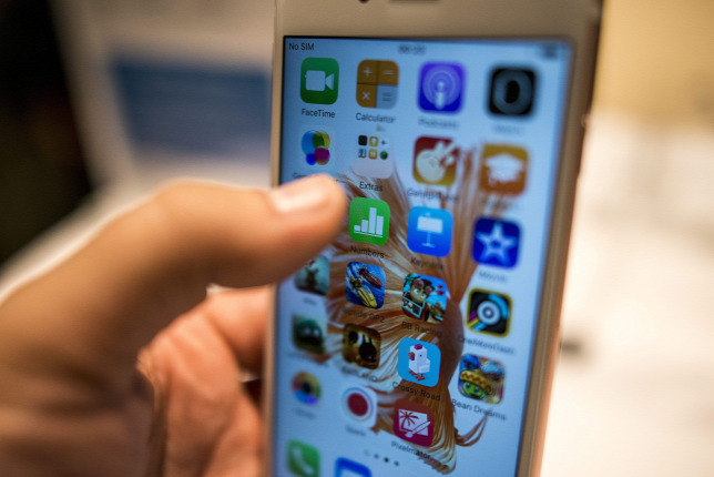 Поместив Apple в аппарат такого маленького брата, вероятно, во многих (включая автора нашей статьи), был задан вопрос, решили ли они, когда купили 6S
