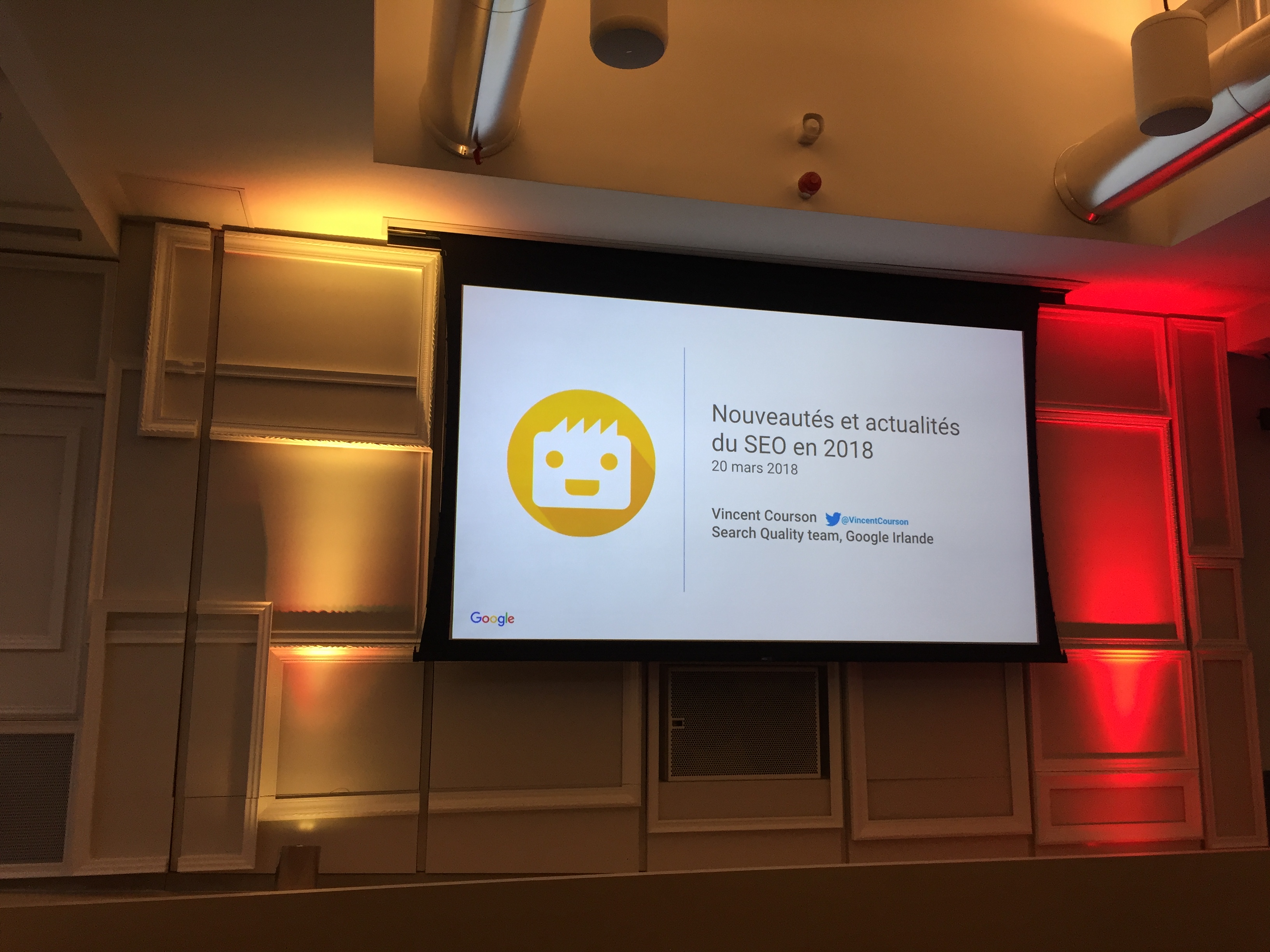 20 марта часть команды Myposeo присутствовала на территории Google, чтобы следить за конференцией « Новости и обновления с SEO 2018» , которую проводил Винсент Курсон, специалист по поисковой работе в Google